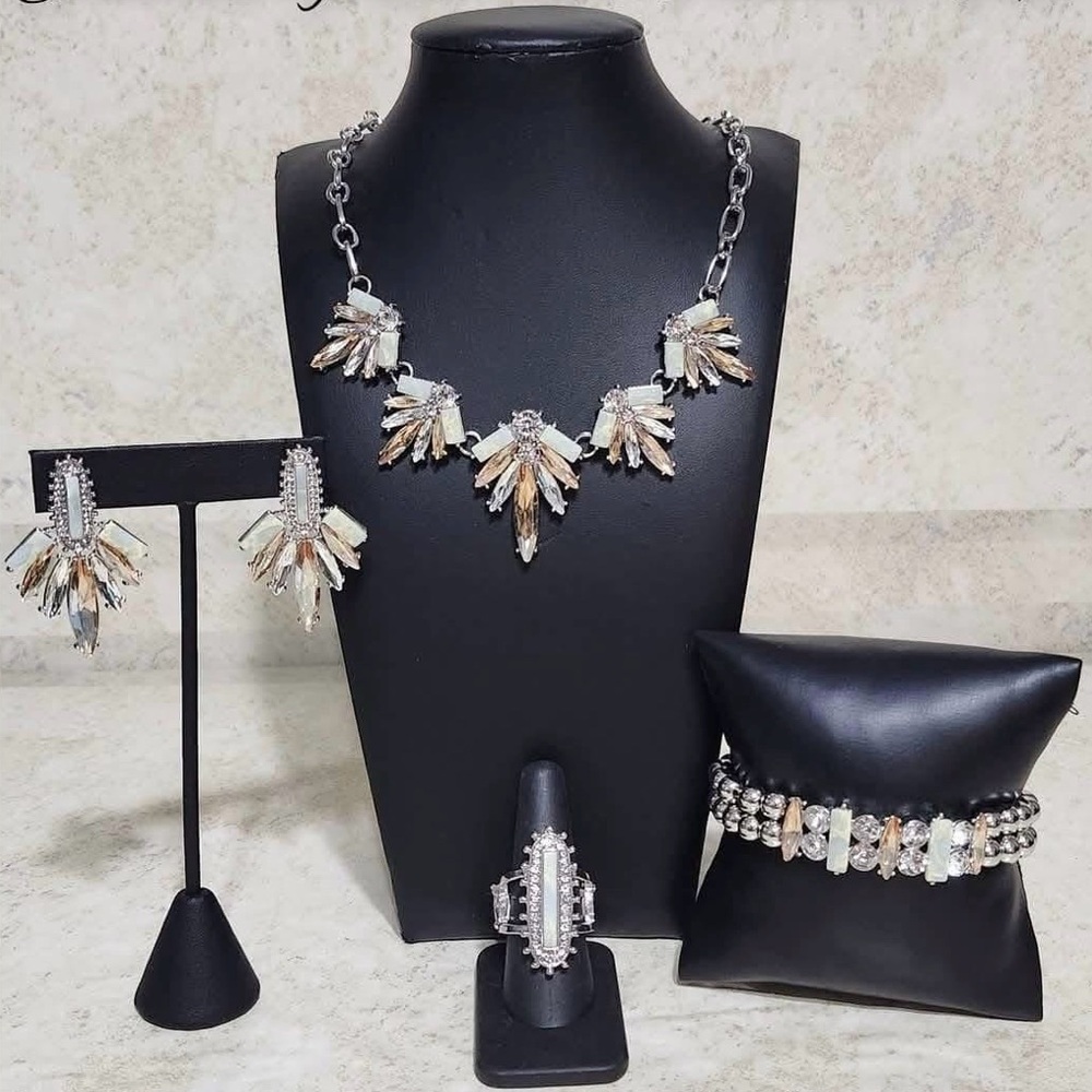 Superb shine Multi Jewelry set